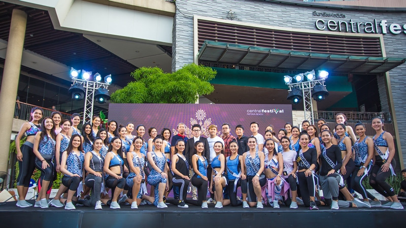 "สาวงาม" ผู้เข้าประกวด Miss Universs Thailand 2019 ร่วมงาน World Beach Yoga 2019