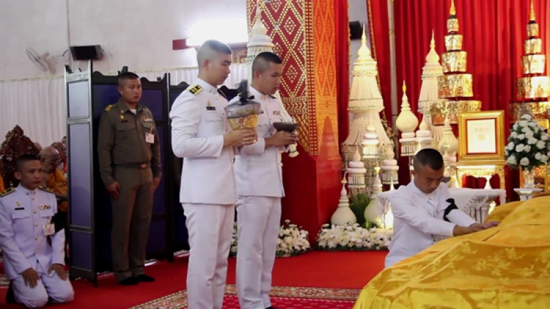 "ผู้ว่าฯพะเยา" ร่วมพิธีสรงน้ำหลวงพระราชทานสรงศพหลวงปู่พระอุบาลีคุณูปมาจารย์