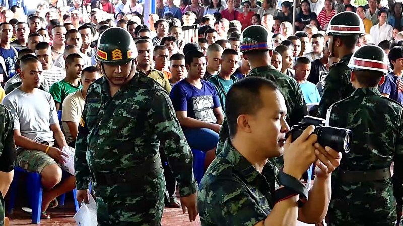 มทบ.44 จัดพิธี รับ-ส่ง ทหารกองเกิน เข้ารับราชการเป็นทหารกองประจำการ