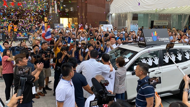 คนไทยสร้างชื่อจารึก "แข่งยืนแตะรถอึด" ชนะ 8 ประเทศร่วมท้าชิง ณ ประเทศสิงคโปร์ ได้สำเร็จ