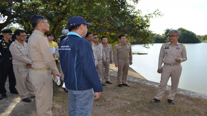 "ผวจ.จันทบุรี" ติดตามสถานการณ์น้ำ เตรียมพร้อมป้องกันภัยแล้ง แนะเกษตรกรใช้น้ำอย่างรู้คุณค่าและประหยัด