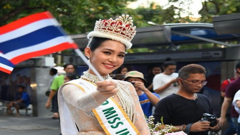 "บิ๊นท์ Miss international" อัดคลิปวิดีโอส่งกำลังใจถึง "แอน Miss​ Supranational"  ลุ้นคว้ามงกุฏในรอบตัดสินประกวด Miss Supranational 2019 