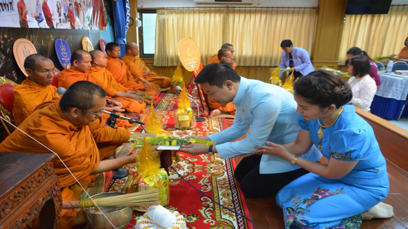 สพป.สิงห์บุรี จัดกิจกรรม “สานสัมพันธ์วัฒนธรรมองค์กร" เนื่องในวันขึ้นปีใหม่ 2563