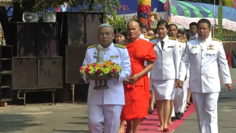 ประเพณีสรงน้ำพระราชทาน พระธาตุเจ้าวัดลี อายุ 525 ปี