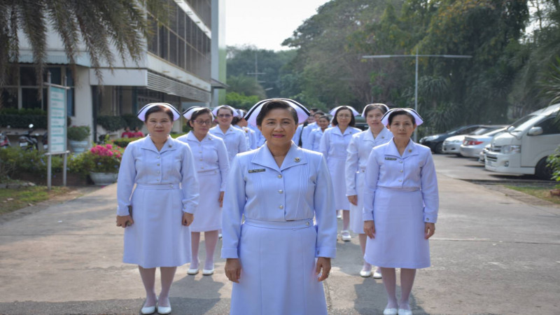 "วิทยาลัยพยาบาลบรมราชชนนีพระพุทธบาท" จัดพิธีมอบประกาศนียบัตร ผลการเรียน รางวัลดีเด่นผู้ช่วยพยาบาล รุ่นที่ 2 ประจำปีการศึกษา 2561