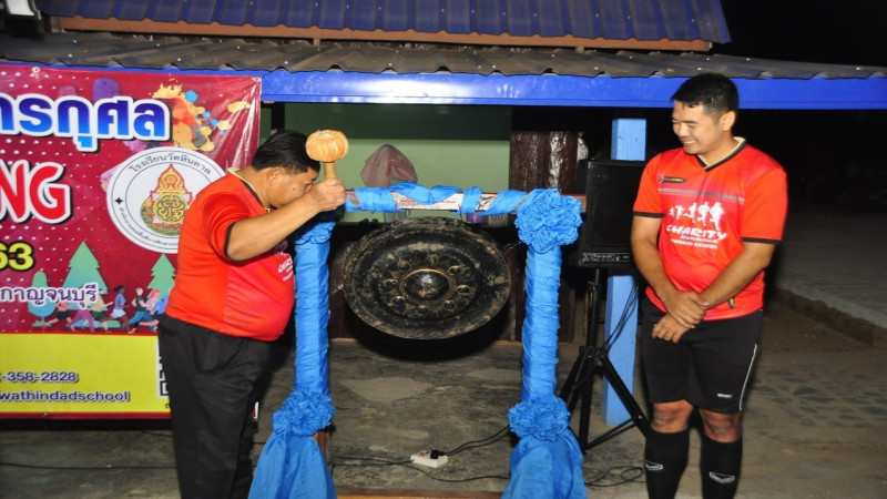 รร.วัดหินดาด จัดกิจกรรมวิ่งการกุศลโรงเรียนวัดหินดาด เพื่อหารายได้สร้างถนนคอนกรีต หวังลดฝุ่นละออง PM 2.5