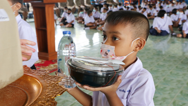 "สภาสังคมสงเคราะห์ฯ ชุมพร" จัดโครงการน้ำพระทัยพระราชทานส่วนภูมิภาค สภาสังคมสงเคราะห์ฯ เฉลิมพระเกียรติ