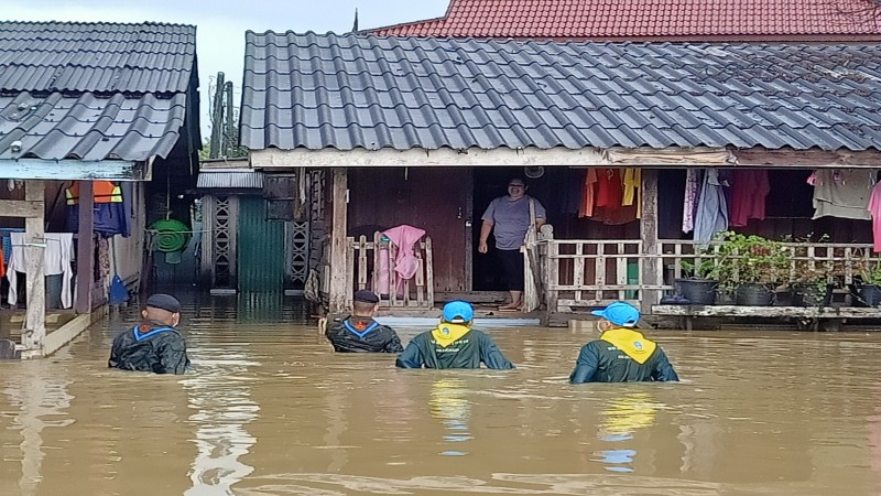 วิกฤติหนัก ! น้ำท่วม "นราธิวาส" หลังฝนตกกระหน่ำไม่หยุด