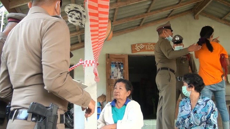 สุดสลด ! "อดีตแฟนหนุ่ม" จ่อยิงโหด 4 นัด "สาววัย17ปี" ดับคาบ้าน หลังตามง้อไม่สำเร็จ  