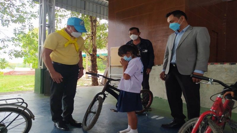 ฉก.ทัพพระยาเสือ จัดโครงการจักรยานสานฝัน ปันสุข ส่งต่อให้กับน้อง ๆ นักเรียนโรงเรียนบ้านสวนผึ้ง