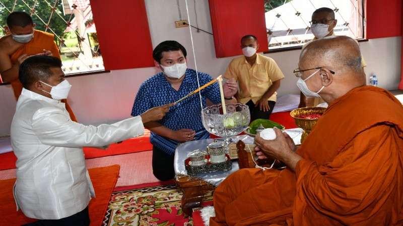 "วัดโคนอน" จัดพิธีพุทธาภิเษกพระรูปหล่อหลวงพ่อหินจำลอง