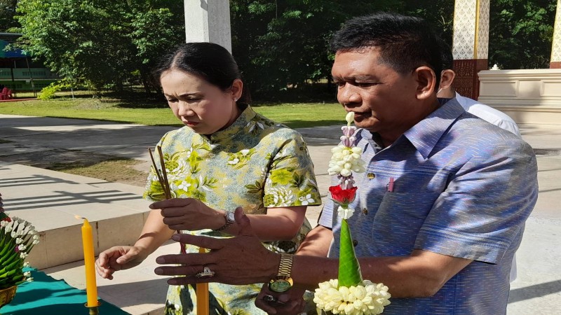 ปธ.สภาวัฒนธรรมด่านมะขามเตี้ยร่วมกับสำนักปฎิบัติธรรมวัดท่าเสด็จจัดงานสืบสานประเพณีทำบุญวันสารทเดือนสิบ