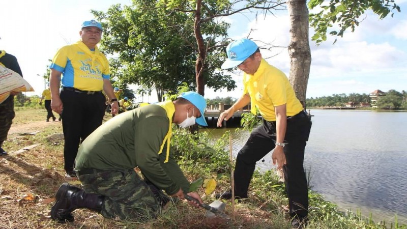 "จิตอาสาพัฒนา" ฟื้นฟูและแก้ไขปัญหาแหล่งน้ำ ทำความดีเฉลิมพระเกียรติพระบาทสมเด็จพระเจ้าอยู่หัว