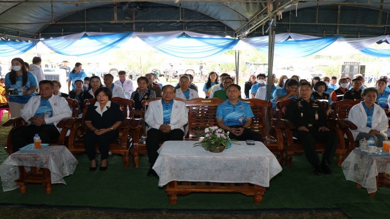 ผู้ว่าฯกาญจนบุรี เป็นประธานเปิดโครงการจังหวัดเคลื่อนที่ “บำบัดทุกข์ บำรุงสุข สร้างรอยยิ้มให้ประชาชน” ครั้งที่ 13