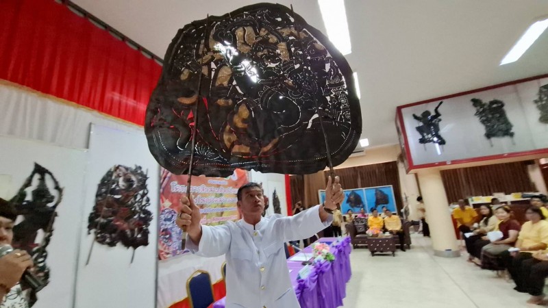 จังหวัดสิงห์บุรี จัดแถลงข่าวงานสืบสานศิลปวัฒนธรรมหนังใหญ่วัดสว่างอารมณ์ ปี 2567