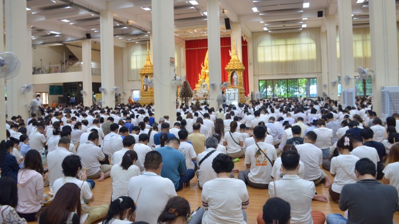 ลูกศิษย์เรือนหมื่นร่วมงานไหว้ครู!! วัดท่าขนุนจัดพิธีบวงสรวงไหว้ครูและเป่ายันต์เกราะเพชร ประจำปี 2567