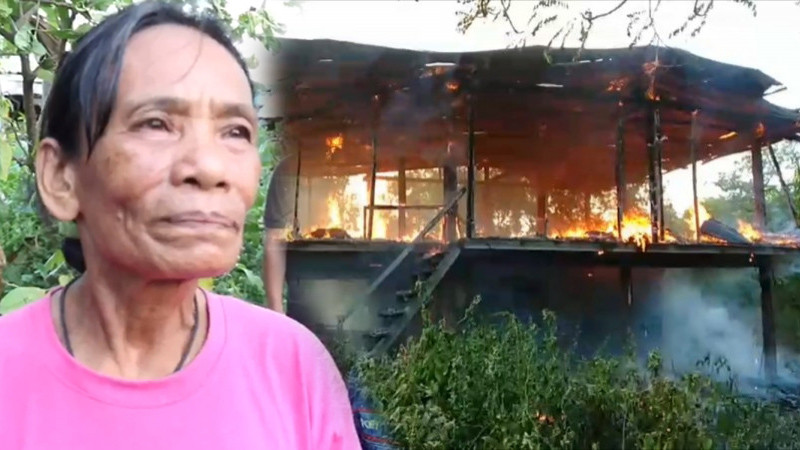 "ยายชาวบุรีรัมย์" หลั่งน้ำตา บ้านเคยอยู่มาครึ่งชีวิต ถูกไฟไหม้วอดต่อหน้าต่อตา (มีคลิป)