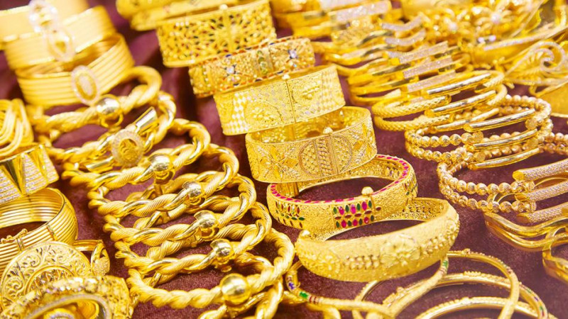 "ราคาทอง" เปิดตลาดเช้าวันนี้ เพิ่มขึ้นเล็กน้อย ทองคำแท่งรับซื้อ บาทละ 21,450