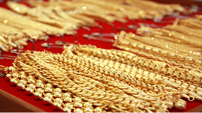 "ราคาทอง" เปิดตลาดเช้าวันนี้ ลดลงเล็กน้อย ทองคำแท่งรับซื้อบาทละ 20,950