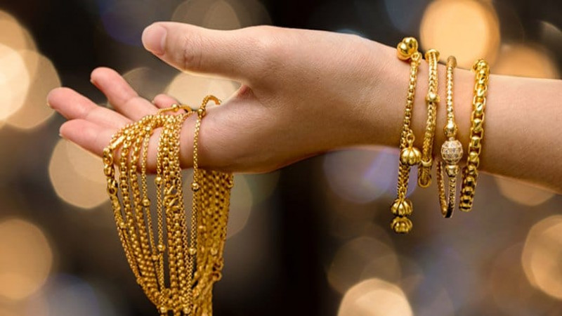 "ราคาทอง" เปิดตลาดเช้าวันนี้ ลดลงเล็กน้อย ทองคำแท่งรับซื้อบาทละ 20,900