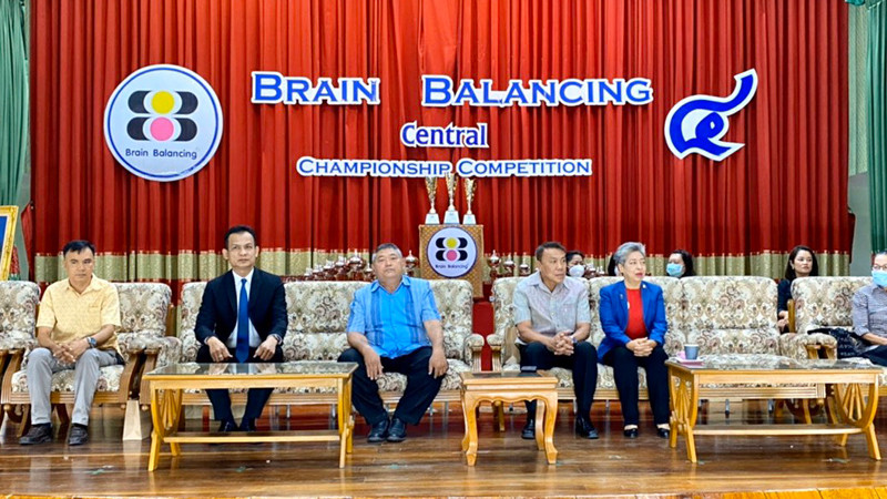 "รองผู้ว่าฯลพบุรี"  เป็นประธานในพิธีเปิดการแข่งขันคิดเลขเร็ว Brain balancing ชิงแชมป์ภาคกลาง ครั้งที่ 4