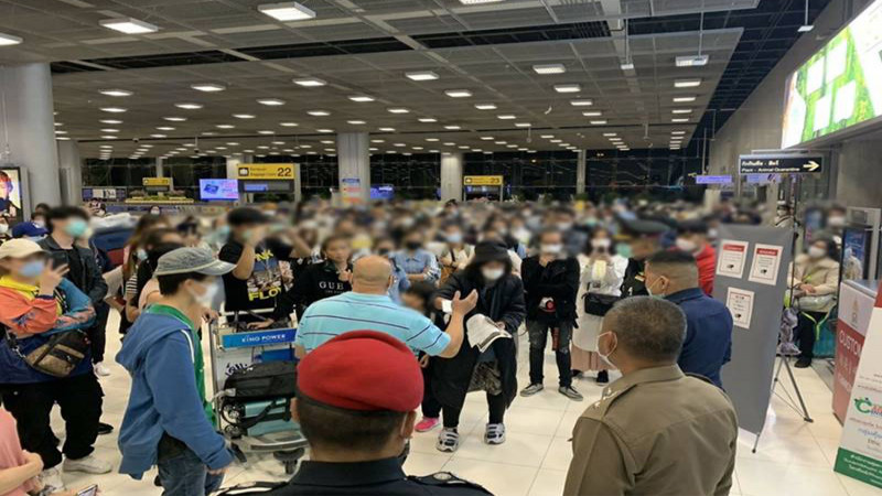 "คนไทย" กว่า 100 คนกลับจากต่างประเทศไม่ยอมกักตัว เป็นเหตุ สั่งปิดสนามบิน 3 วัน  !