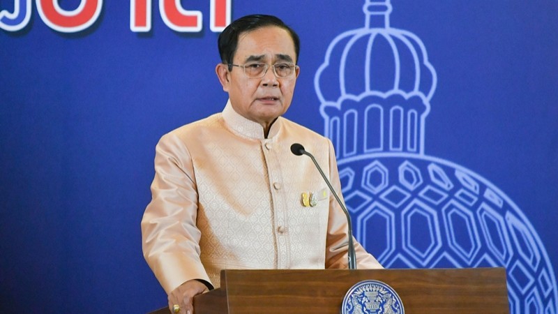 นายกฯ ยันยึดหลักการบริหารประเทศ ลั่นเป็นไปไม่ได้เปลี่ยนไทยเป็น "สาธารณรัฐ"