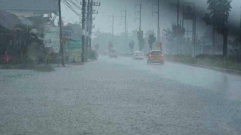 อุตุฯ ฉ.2 เตือน ! "10จังหวัด" ภาคใต้ เจอฝนตกหนัก 24-25 ธ.ค. เสี่ยงท่วมฉับพลัน-น้ำป่าไหลหลาก