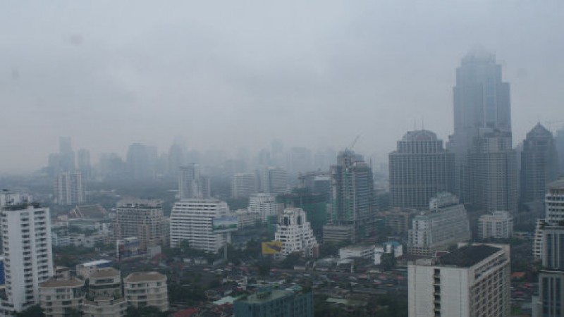 กรมอุตุฯ เผยเหนืออุณภูมิสูงขึ้น 2-4 องศาฯ  เตือนใต้เจอมรสุม ระวังฝนตกหนัก !