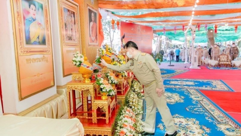 ผู้ว่าฯ นครนายก นำส่วนราชการร่วมพิธีเจริญพระพุทธมนต์และเจริญจิตตภาวนา ถวายพระพรชัยมงคลแด่ เจ้าฟ้าพัชรกิติยาภาฯ