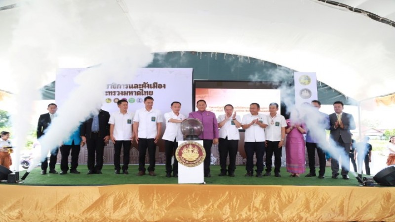 กรมโยธาฯ ยกระดับคุณภาพชีวิตประชาชนชาวนครศรีธรรมราช ขับเคลื่อนจัดรูปที่ดินฯ พัฒนาเมือง