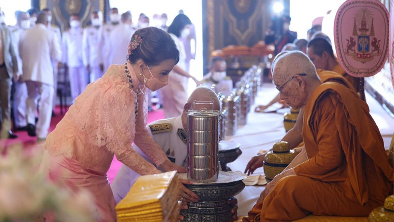 ทูลกระหม่อมหญิงฯ ทรงบำเพ็ญพระกุศลอุทิศพระราชทานแก่ คุณพุ่ม เจนเซน