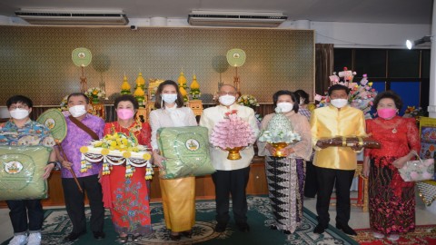 รมว. ดิจิทัลฯ ร่วมงานทอดกฐินสามัคคีวัดโพธิ์แก้วนพคุณ ต.บางพุทรา อ.เมือง จ.สิงห์บุรี