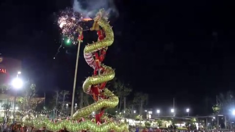 "โคราช" จัดเทศกาลตรุษจีนเชิดมังกร 109 เมตรยื่งใหญ่