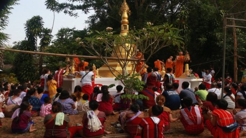 งานประเพณีสงกรานต์ชาวไทยเชื้อสายกะเหรี่ยงบ้านสะเนพ่อง