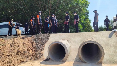 รองเสนาธิการหน่วยบัญชาการทหารพัฒนา ตรวจประเมินงาน นพค.55 สร้างถนน-แหล่งน้ำช่วยเหลือปชช. ชายแดนไทย-กัมพูชา