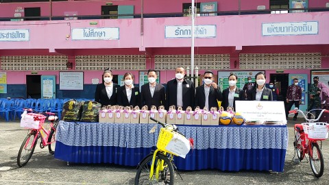 "นักเรียนชายแดน" สุดปลื้ม  ผู้ใหญ่ใจดีมอบจักรยาน อุปกรณ์การเรียน ในพื้นที่ชายแดนไทย-มาเลย์  รับเปิดเทอมใหม่