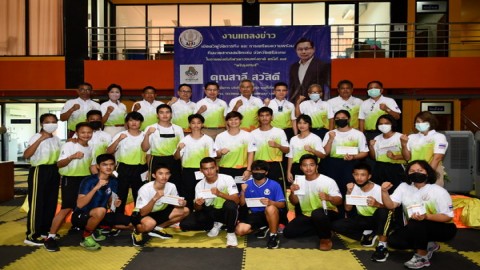"สาลี สวัสดี" ตอบแทนคุณบ้านเกิดทุ่มเงินร่วม 3 แสนบาท หนุนมวยเยาวชนคว้าเหรียญทองพัทลุงเกมส์