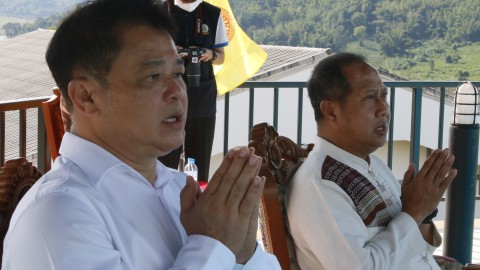 รอง ผวจ.กาญจน์ อัญเชิญพระพุทธคันธารราฐ ประดิษฐานเป็นพุทธบูชาแก่พุทธศาสนิกชน โครงการอ่างเก็บน้ำห้วยลำทราย