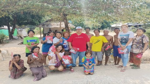 อมรเทพ สมหมาย ปลื้มโพลสำรวจความนิยมผู้สมัคร ส.ส.เขต 5 พรรคเพื่อไทยพุ่งโด่งเป็นอันดับ 1 กว่า 60 %