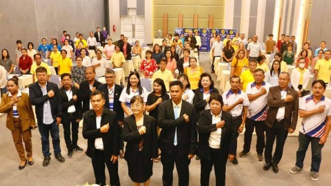 ชุมพร จัดประชุมเชิงปฎิบัติการสมาชิกชมรม STRONG – จิตพอเพียงต้านทุจริต