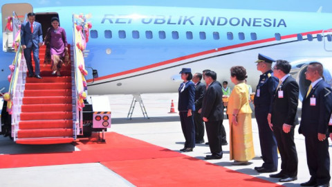 "รองนายกฯ" ให้การต้อนรับ  "ประธานาธิบดีอินโดนีเซีย - ภริยา" เข้าร่วมการประชุมสุดยอดอาเซียนครั้งที่ 34