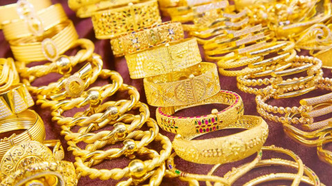 "ราคาทอง" เปิดตลาดเช้าวันนี้ ราคาคงที่ ทองคำแท่งขายออกบาทละ 21,550