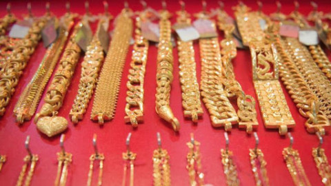 "ราคาทอง" เปิดตลาดเช้าวันนี้ ลดฮวบ ทองคำแท่งรับซื้อบาทละ 26,600