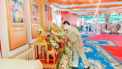 ผู้ว่าฯ นครนายก นำส่วนราชการร่วมพิธีเจริญพระพุทธมนต์และเจริญจิตตภาวนา ถวายพระพรชัยมงคลแด่ เจ้าฟ้าพัชรกิติยาภาฯ