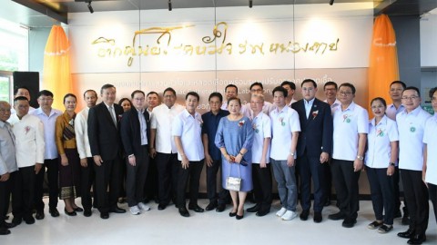 “หมอชลน่าน” เปิดศูนย์หัวใจชายแดน ระเบียงเศรษฐกิจสุขภาพสู่อินโดจีน รพ.หนองคาย รองรับผู้ป่วยชาวไทย-ประเทศเพื่อนบ้าน